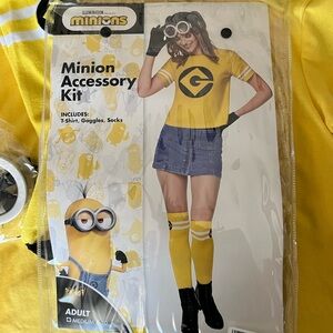 Women’s Minions Costume